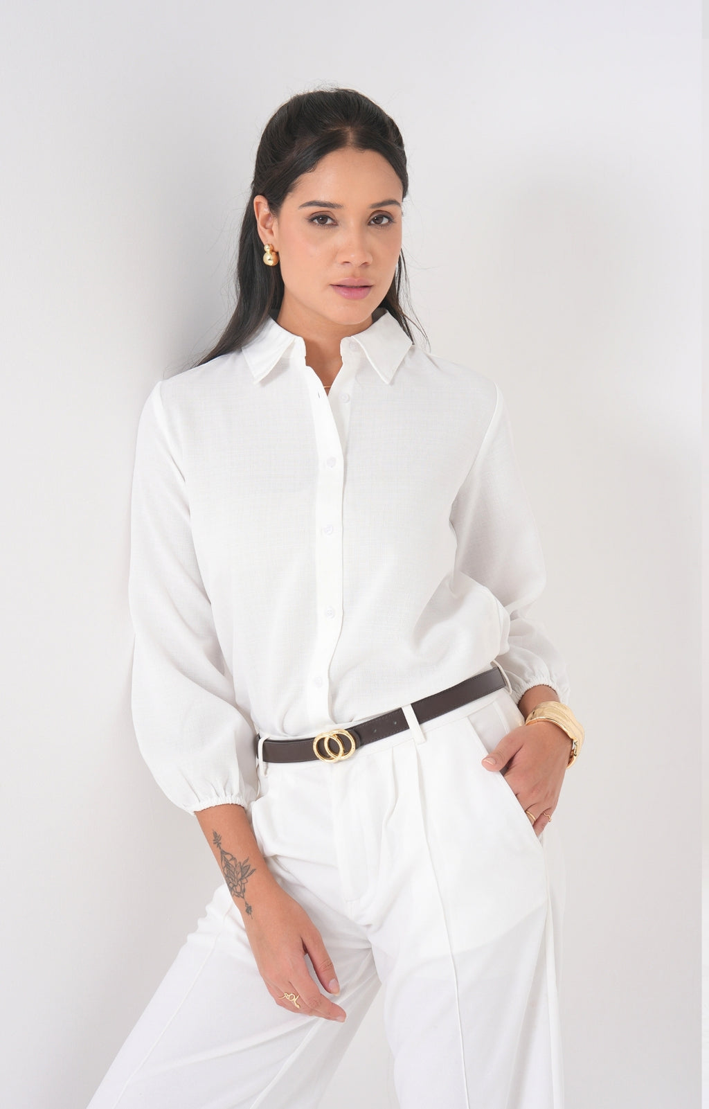 The Relaxed Cuff Linen Shirt - White