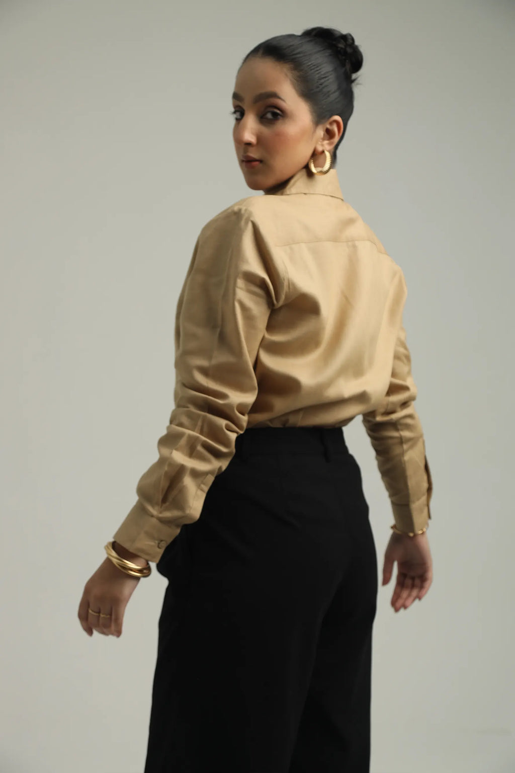 Basic solid woven linen shirt - Beige