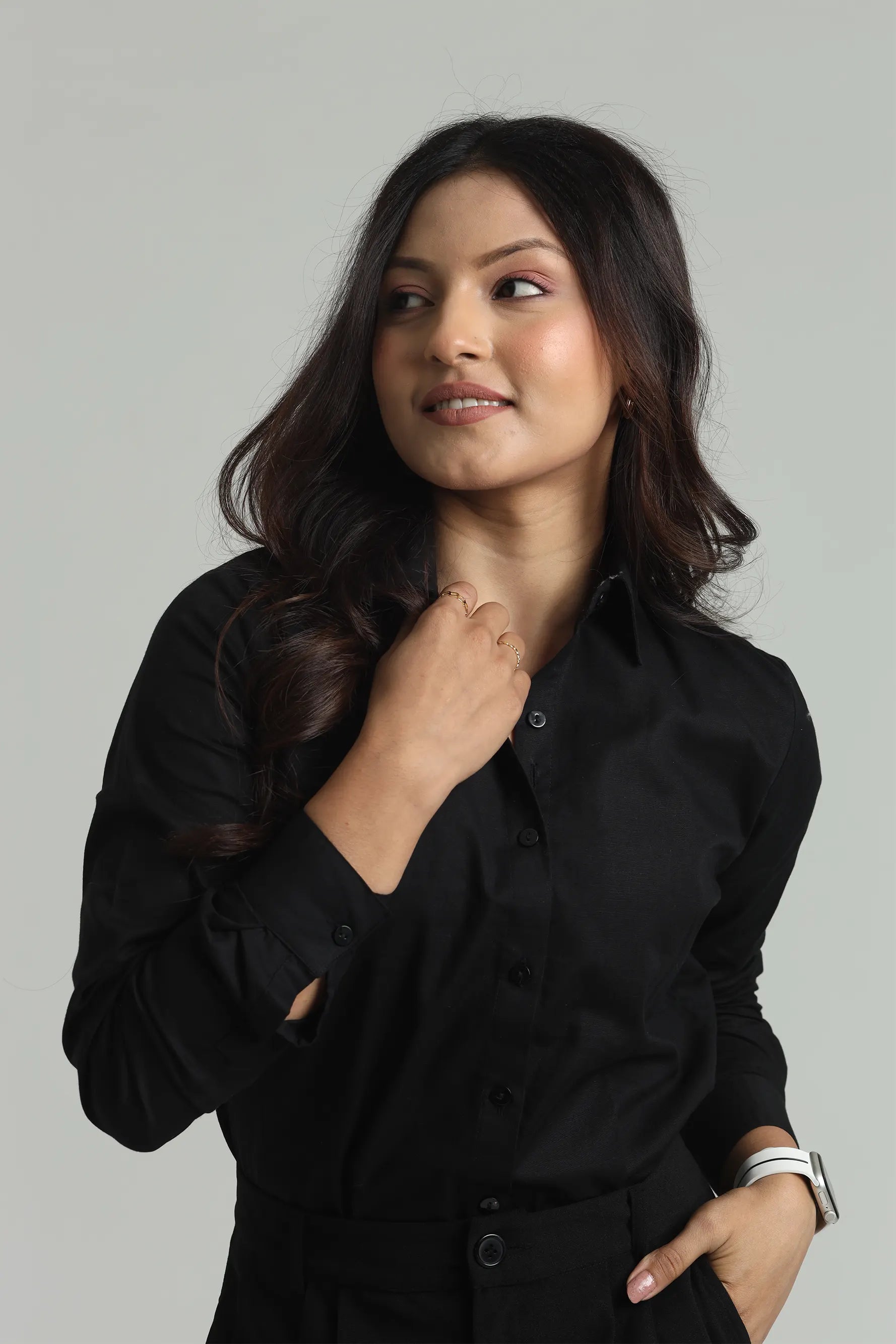 Basic solid woven linen shirt - Black