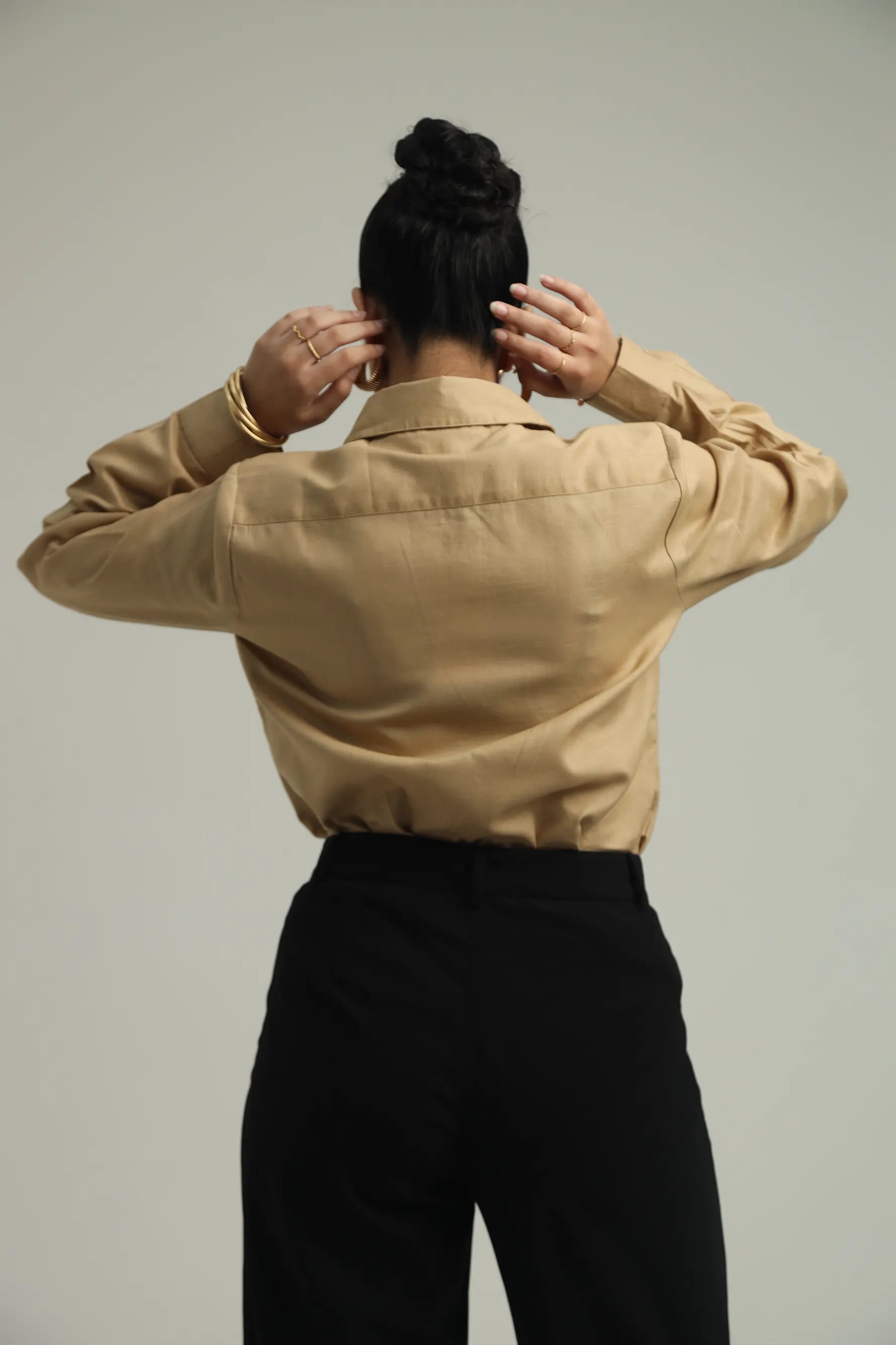 Basic solid woven linen shirt - Beige