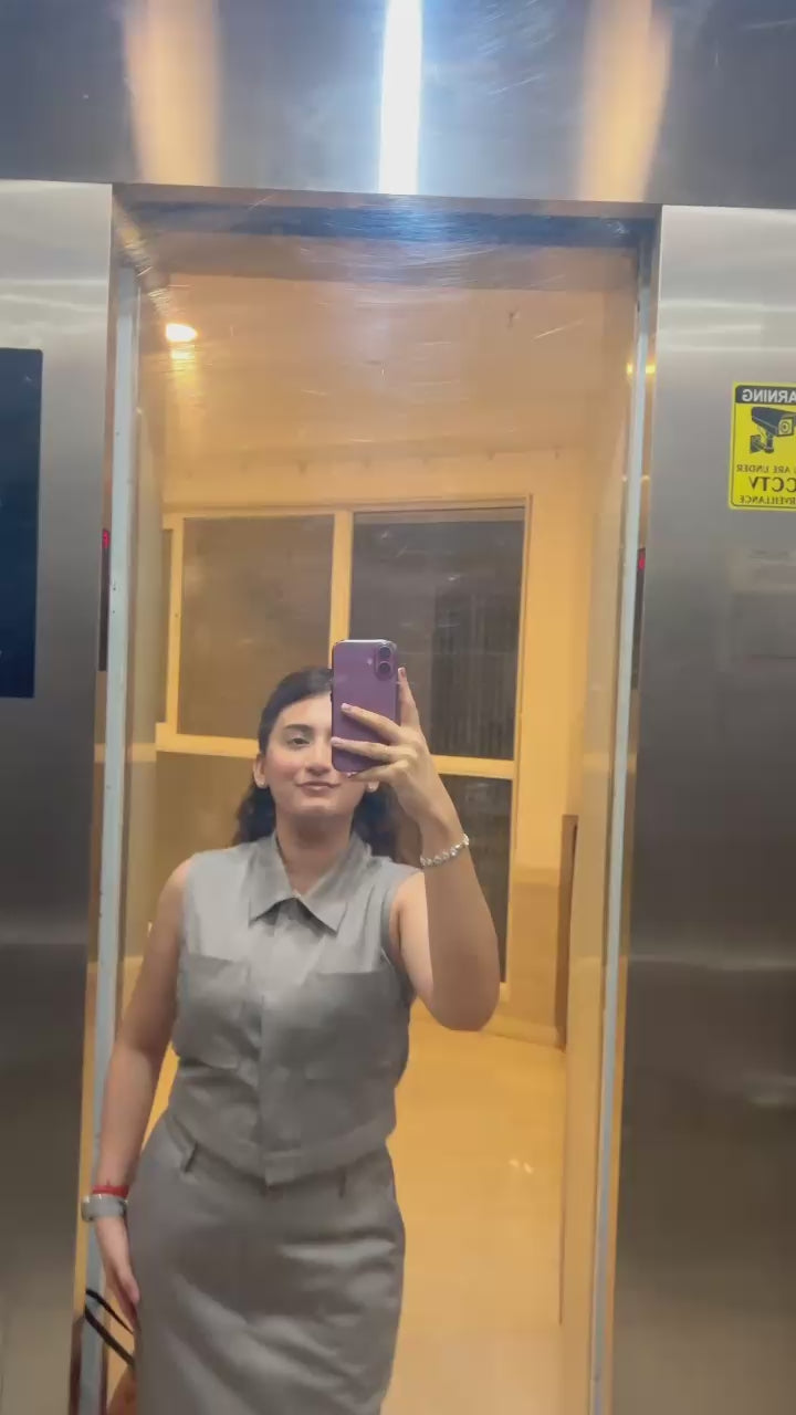 Image of The Edit Co-ord - Straight Skirt - Quite Grey